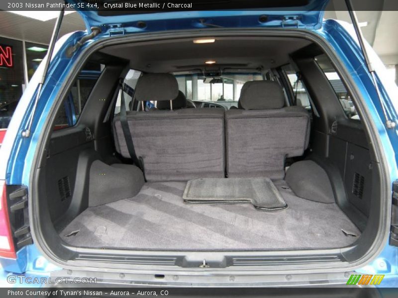 Crystal Blue Metallic / Charcoal 2003 Nissan Pathfinder SE 4x4