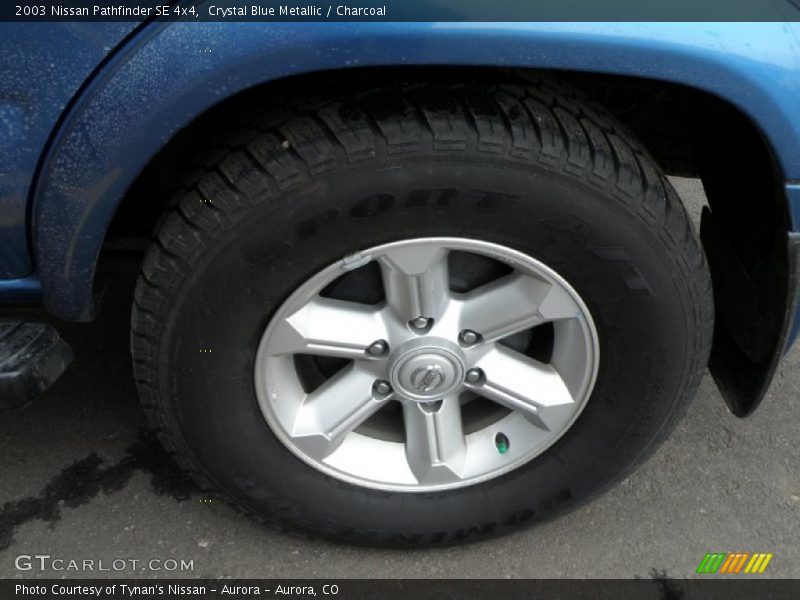 Crystal Blue Metallic / Charcoal 2003 Nissan Pathfinder SE 4x4
