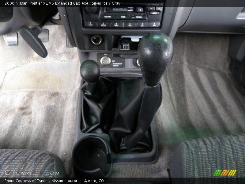 Silver Ice / Gray 2000 Nissan Frontier XE V6 Extended Cab 4x4