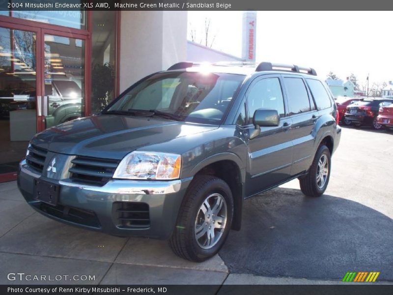 Machine Green Metallic / Sandblast Beige 2004 Mitsubishi Endeavor XLS AWD
