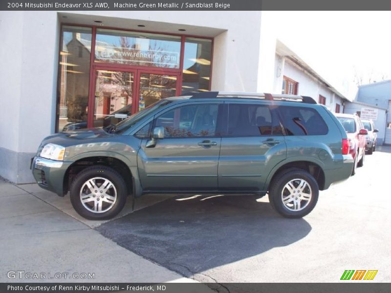 Machine Green Metallic / Sandblast Beige 2004 Mitsubishi Endeavor XLS AWD
