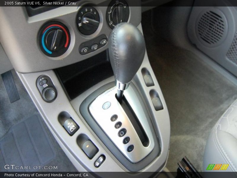 Silver Nickel / Gray 2005 Saturn VUE V6
