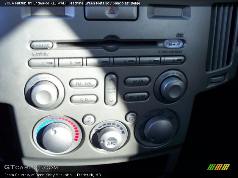 Machine Green Metallic / Sandblast Beige 2004 Mitsubishi Endeavor XLS AWD