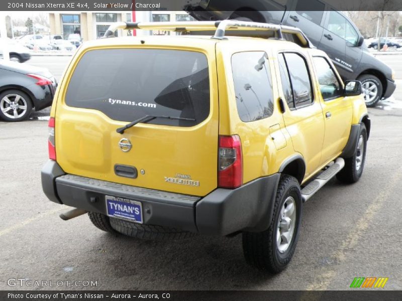 Solar Yellow / Charcoal 2004 Nissan Xterra XE 4x4