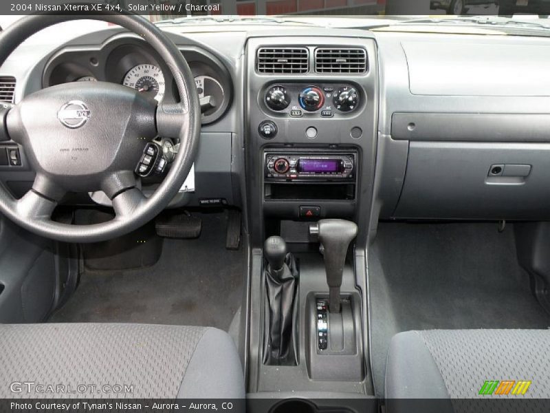 Solar Yellow / Charcoal 2004 Nissan Xterra XE 4x4