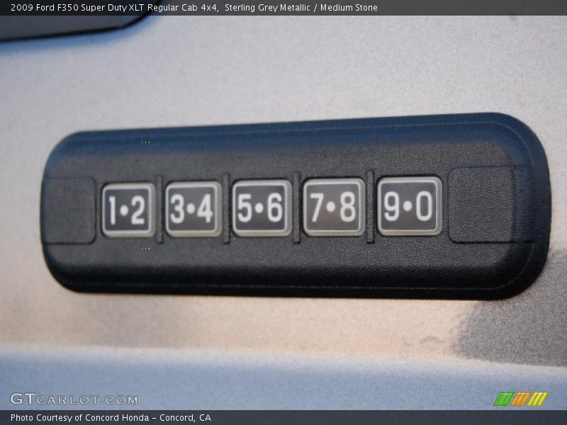 Sterling Grey Metallic / Medium Stone 2009 Ford F350 Super Duty XLT Regular Cab 4x4