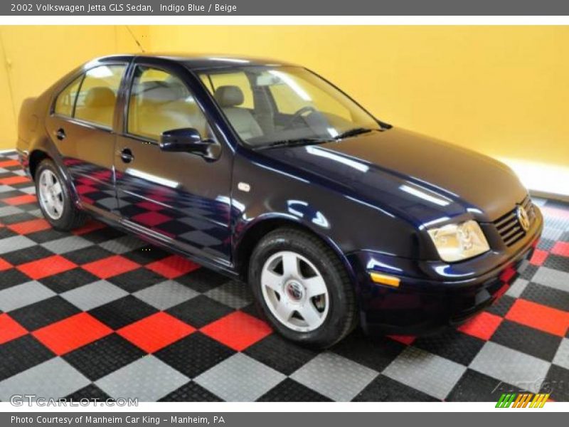 Indigo Blue / Beige 2002 Volkswagen Jetta GLS Sedan