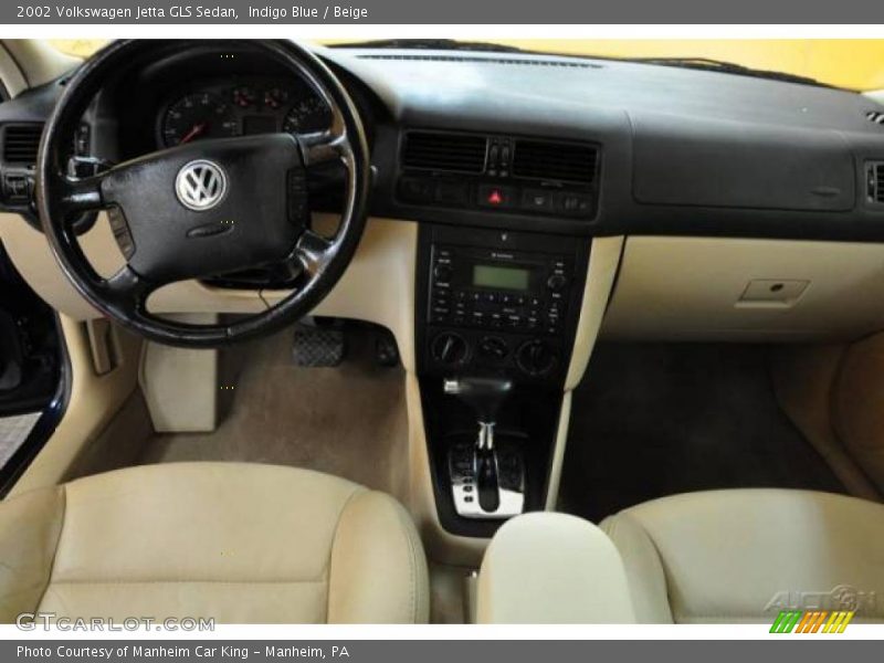 Indigo Blue / Beige 2002 Volkswagen Jetta GLS Sedan