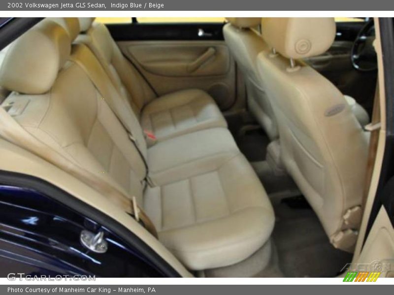 Indigo Blue / Beige 2002 Volkswagen Jetta GLS Sedan