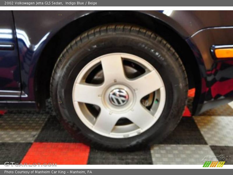 Indigo Blue / Beige 2002 Volkswagen Jetta GLS Sedan