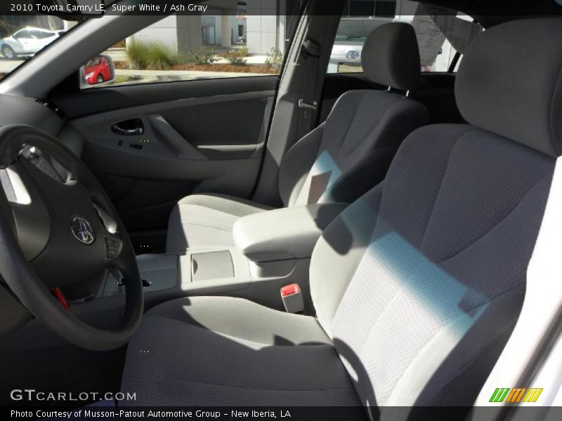 Super White / Ash Gray 2010 Toyota Camry LE