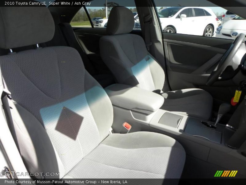 Super White / Ash Gray 2010 Toyota Camry LE