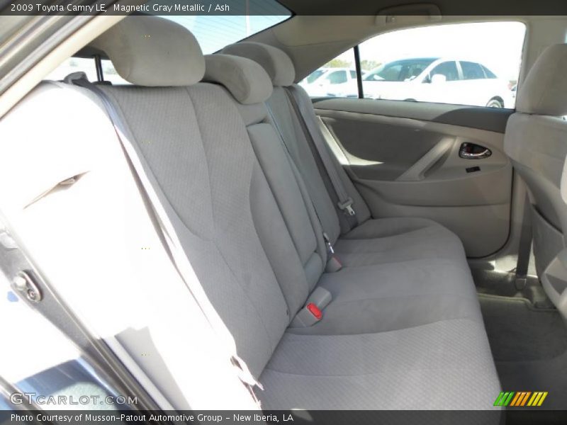 Magnetic Gray Metallic / Ash 2009 Toyota Camry LE