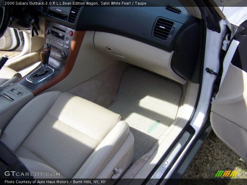 Satin White Pearl / Taupe 2006 Subaru Outback 3.0 R L.L.Bean Edition Wagon