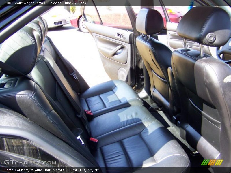 Black / Black 2004 Volkswagen Jetta GLS Sedan