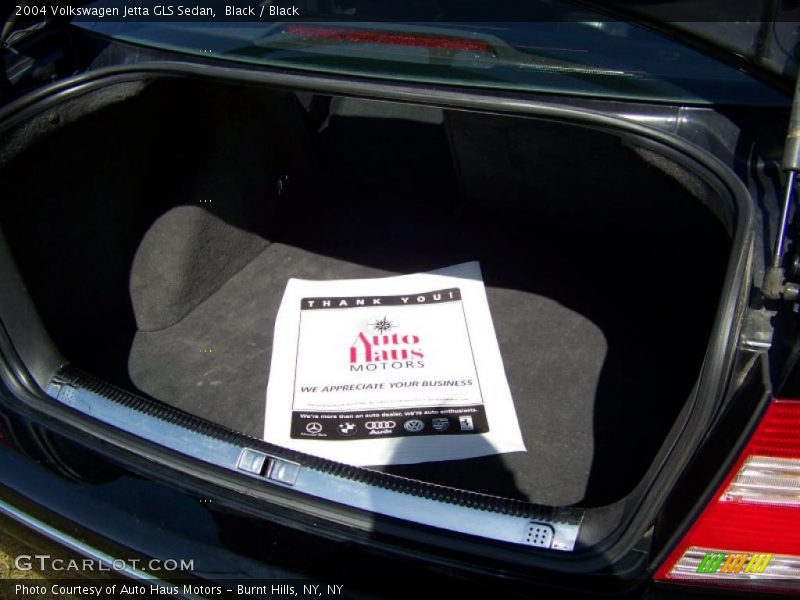 Black / Black 2004 Volkswagen Jetta GLS Sedan
