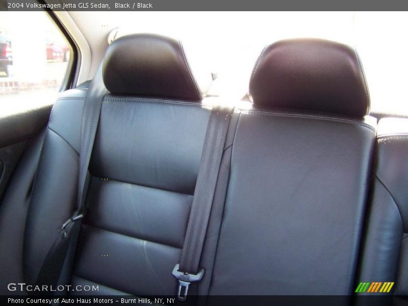Black / Black 2004 Volkswagen Jetta GLS Sedan