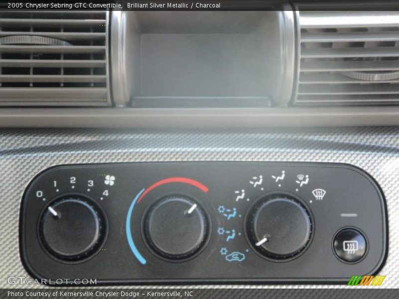 Brilliant Silver Metallic / Charcoal 2005 Chrysler Sebring GTC Convertible