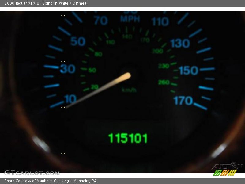 Spindrift White / Oatmeal 2000 Jaguar XJ XJ8