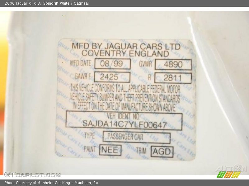 Spindrift White / Oatmeal 2000 Jaguar XJ XJ8