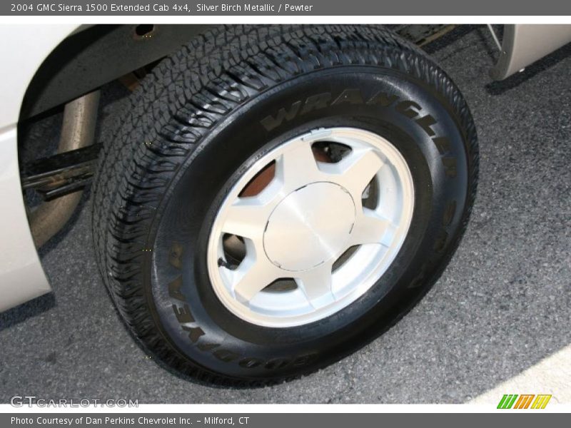Silver Birch Metallic / Pewter 2004 GMC Sierra 1500 Extended Cab 4x4