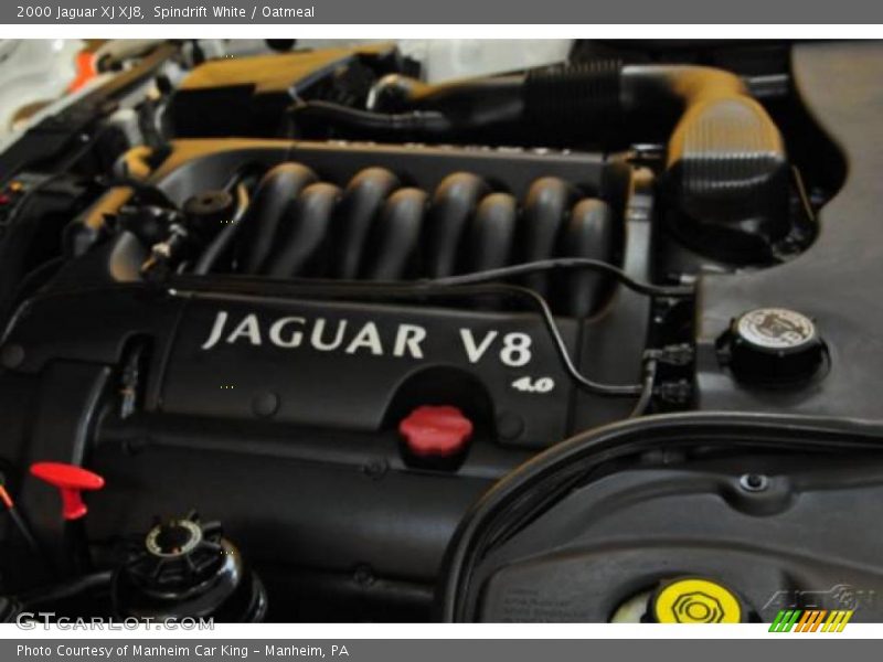 Spindrift White / Oatmeal 2000 Jaguar XJ XJ8