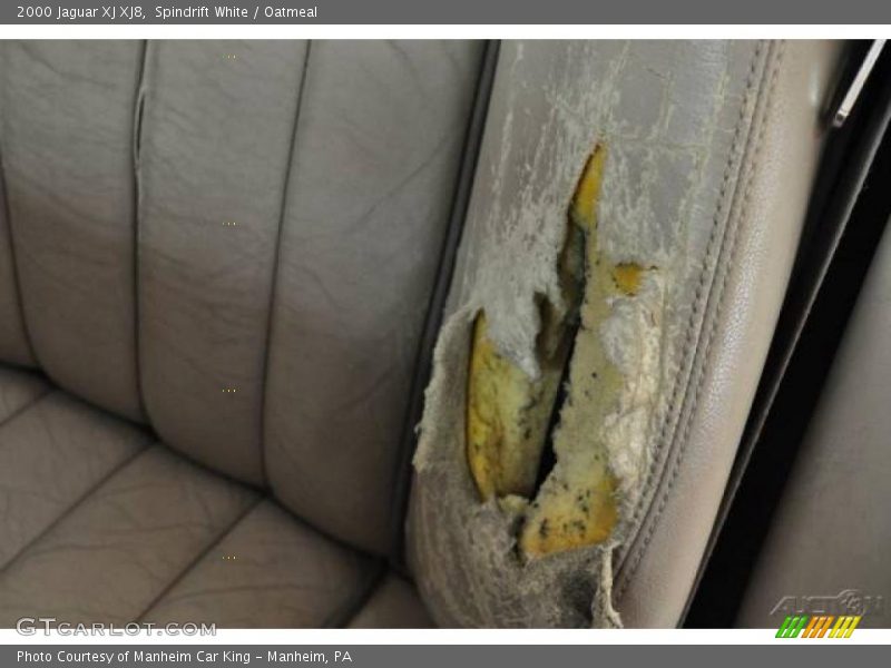 Spindrift White / Oatmeal 2000 Jaguar XJ XJ8