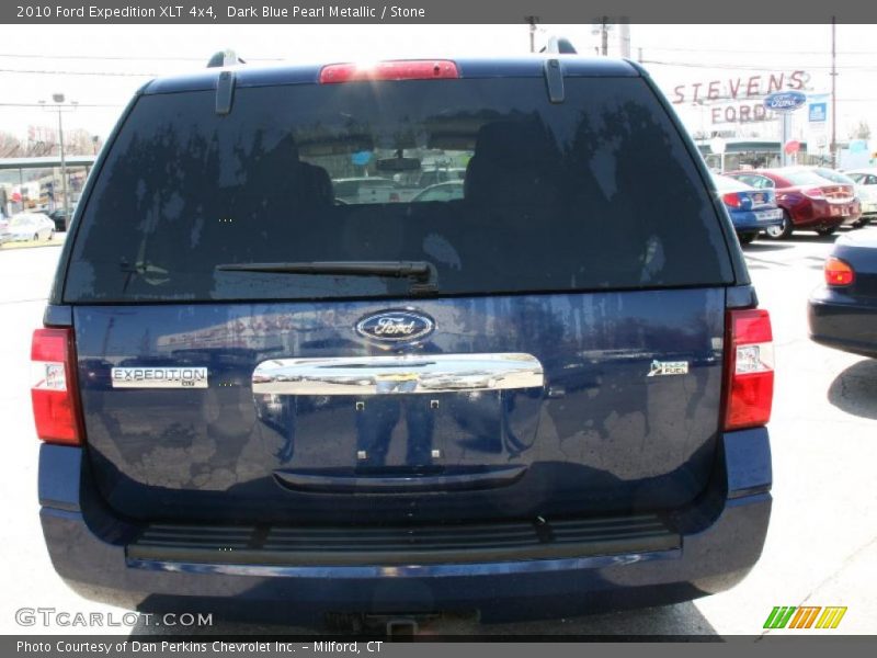 Dark Blue Pearl Metallic / Stone 2010 Ford Expedition XLT 4x4