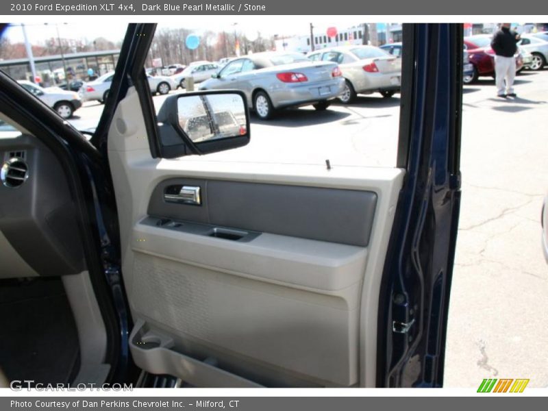 Dark Blue Pearl Metallic / Stone 2010 Ford Expedition XLT 4x4
