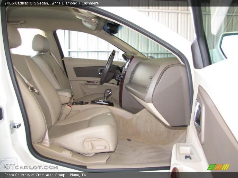 White Diamond / Cashmere 2006 Cadillac CTS Sedan