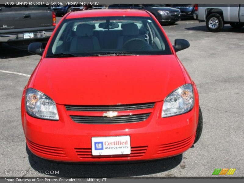 Victory Red / Gray 2009 Chevrolet Cobalt LS Coupe