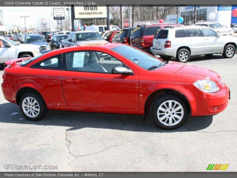 Victory Red / Gray 2009 Chevrolet Cobalt LS Coupe