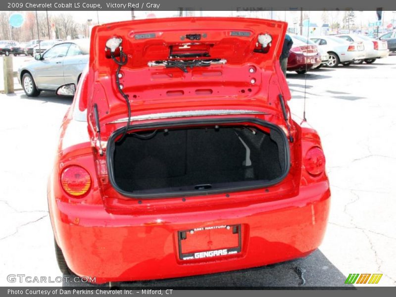Victory Red / Gray 2009 Chevrolet Cobalt LS Coupe