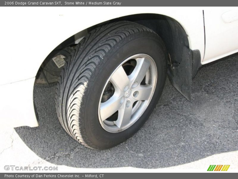 Stone White / Medium Slate Gray 2006 Dodge Grand Caravan SXT