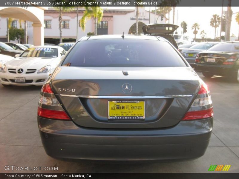designo Graphite Metallic / designo Porcelain Beige 2007 Mercedes-Benz S 550 Sedan