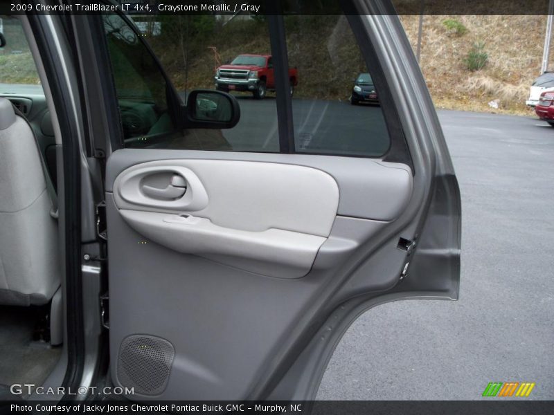 Graystone Metallic / Gray 2009 Chevrolet TrailBlazer LT 4x4