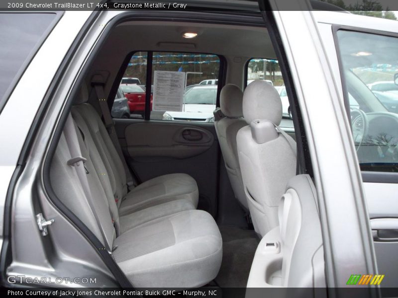 Graystone Metallic / Gray 2009 Chevrolet TrailBlazer LT 4x4