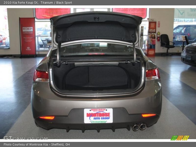 Titanium / Black Sport 2010 Kia Forte Koup SX