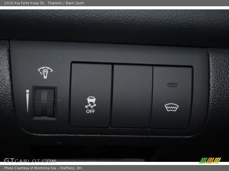 Titanium / Black Sport 2010 Kia Forte Koup SX