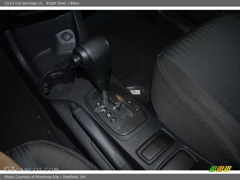 Bright Silver / Black 2010 Kia Sportage LX