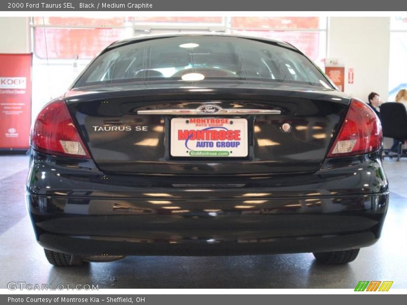Black / Medium Graphite 2000 Ford Taurus SEL