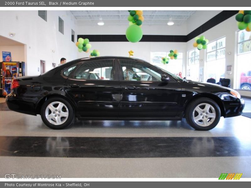 Black / Medium Graphite 2000 Ford Taurus SEL