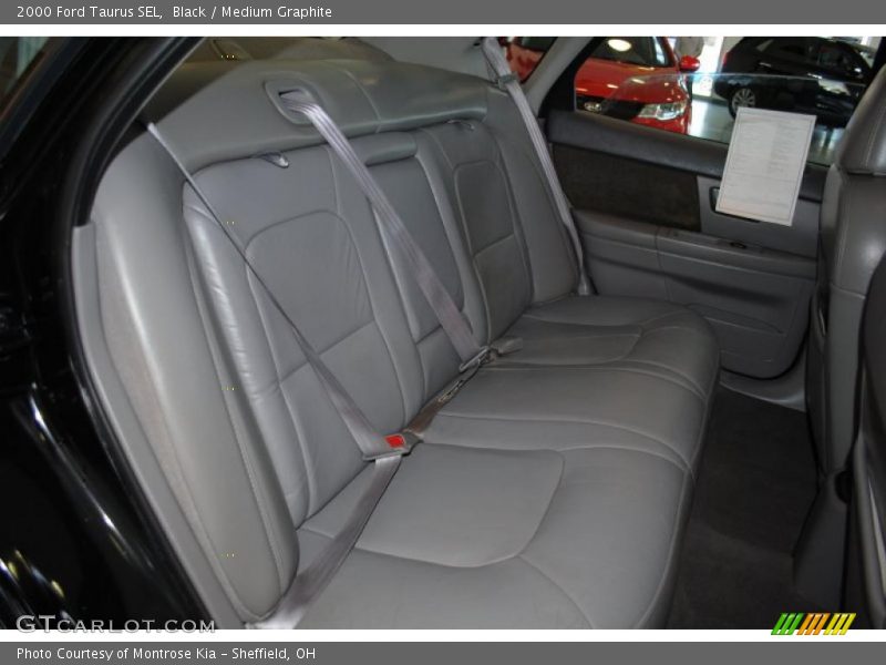 Black / Medium Graphite 2000 Ford Taurus SEL