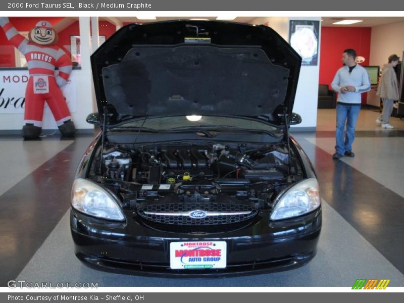 Black / Medium Graphite 2000 Ford Taurus SEL