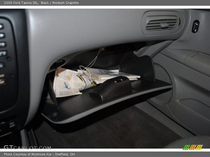 Black / Medium Graphite 2000 Ford Taurus SEL