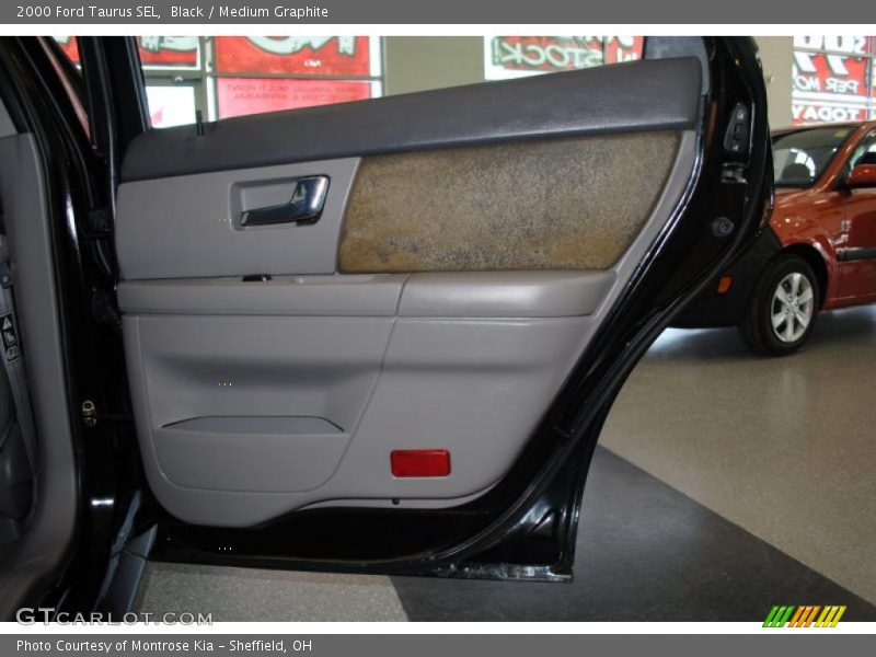Black / Medium Graphite 2000 Ford Taurus SEL