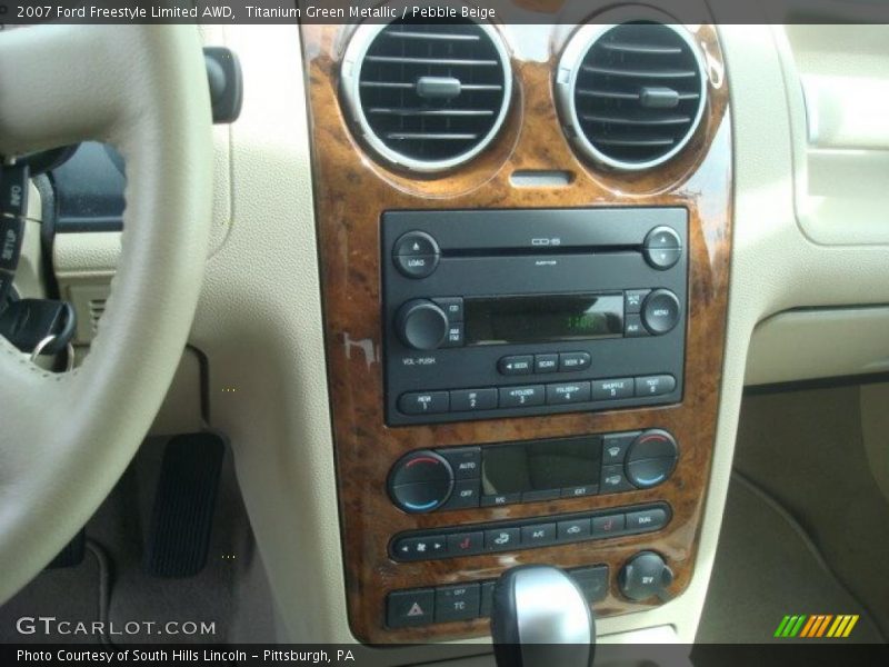 Titanium Green Metallic / Pebble Beige 2007 Ford Freestyle Limited AWD