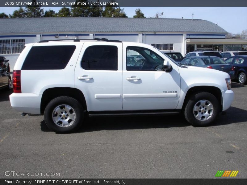Summit White / Light Cashmere 2009 Chevrolet Tahoe LT 4x4