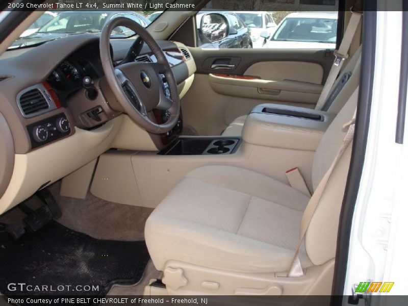 Summit White / Light Cashmere 2009 Chevrolet Tahoe LT 4x4