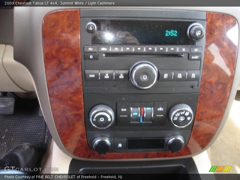 Summit White / Light Cashmere 2009 Chevrolet Tahoe LT 4x4
